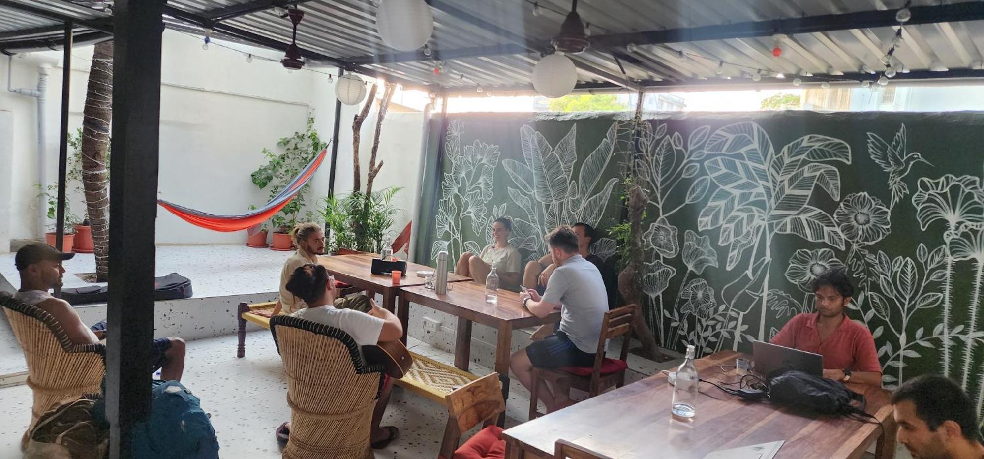 Hammock Hostels - Bandra Bombaj Zewnętrze zdjęcie